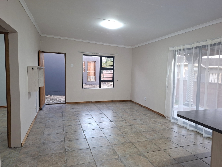 To Let 2 Bedroom Property for Rent in Vanes Estate Eastern Cape